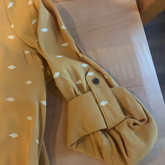 Button top - Picture 2 of 5